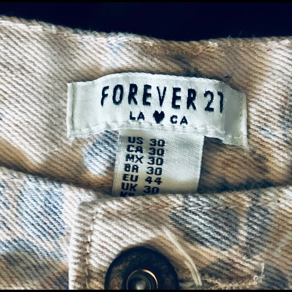 Forever 21 floral shorts